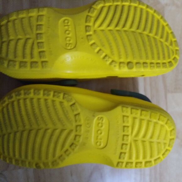 Crocs University of Oregon Ducks Rubber Shoes Crocs - Picture 5 of 7